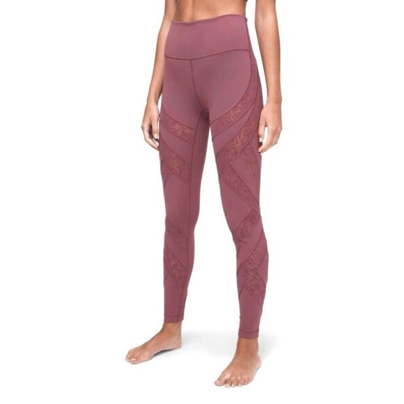 Lululemon Wunder Under Hi Rise Tight 28" Women's Size 12 Plumful Flocked‎ Mesh - Picture 1 of 9